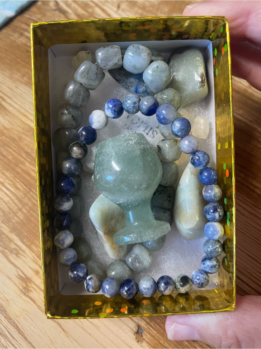 Stretch Crystal bead bracelet and Crystal carving goodie box